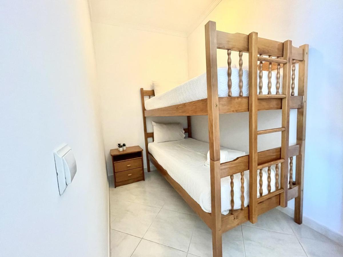 Amazing 1 Bedroom Apartment Near Marina Виламура Экстерьер фото
