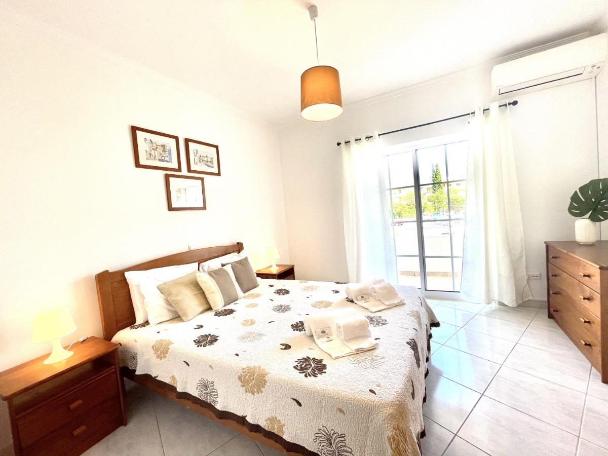 Amazing 1 Bedroom Apartment Near Marina Виламура Экстерьер фото